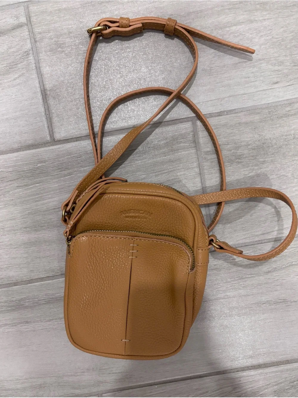 American Leather Co. compact tan